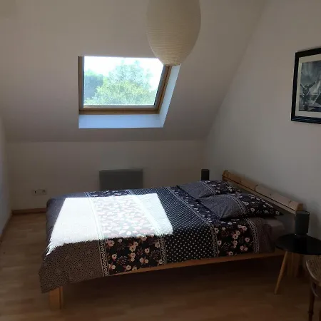 Сasa de vacaciones Maison Pres Du Centre Avec Terrasse Et Jardin *
