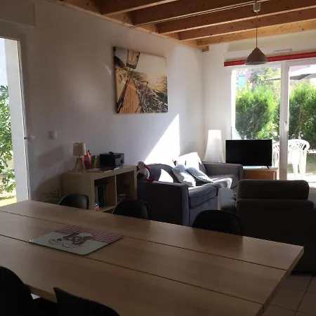 Maison Pres Du Centre Avec Terrasse Et Jardin Сasa de vacaciones Colmar